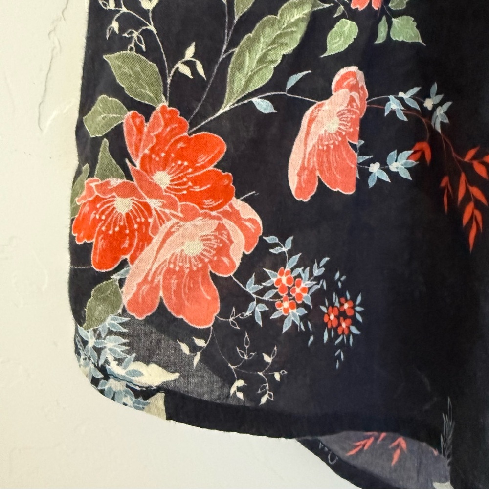 Michael Stars Dark Navy Floral 100% Cotton Blouse, Business Casual Work Top, XS - Picture 4 of 11
